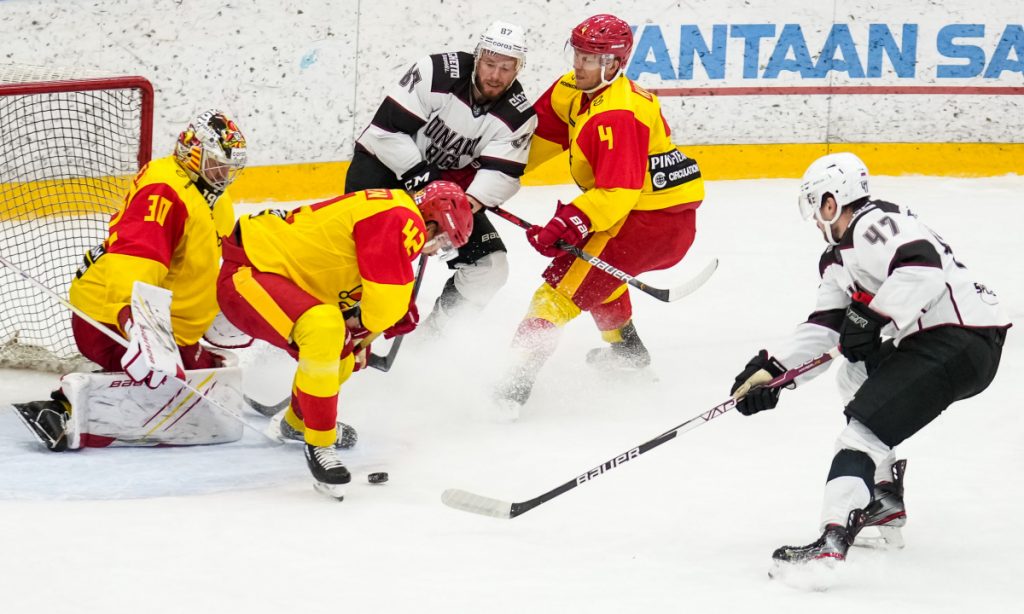 Rīgas "Dinamo"-Jokerit, hokejazinas.com