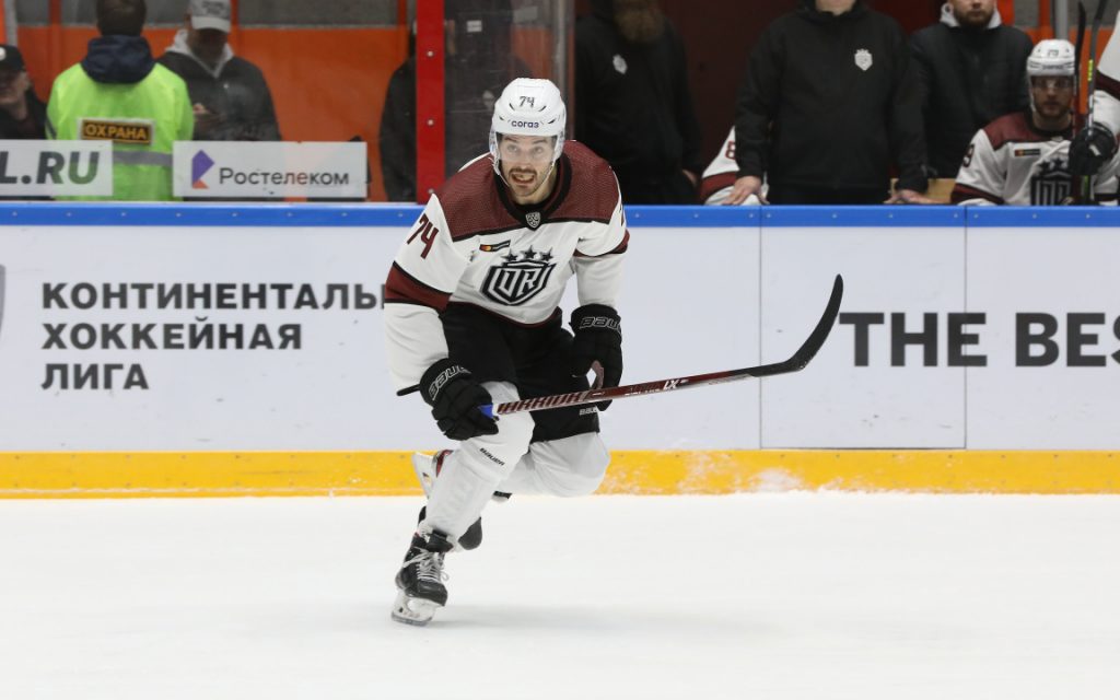 Peters Tīvola, hokejazinas.com