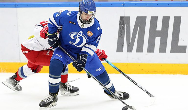 Valentīns Rodionovs, hokejazinas.com