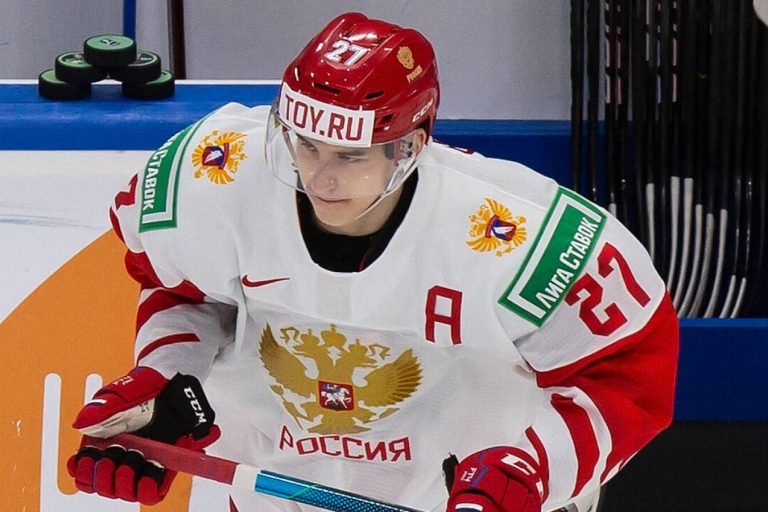 Rodions Amirovs, hokejazinas.com