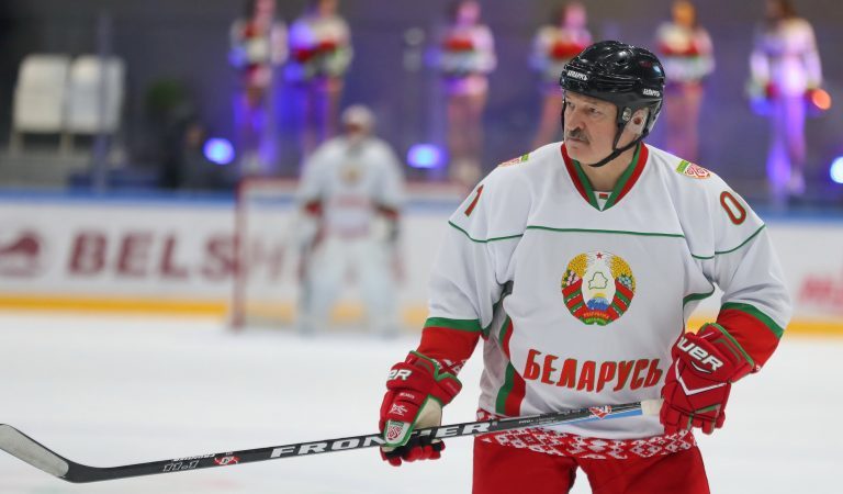 Aleksandrs Lukašenko, Hokejazinas.com