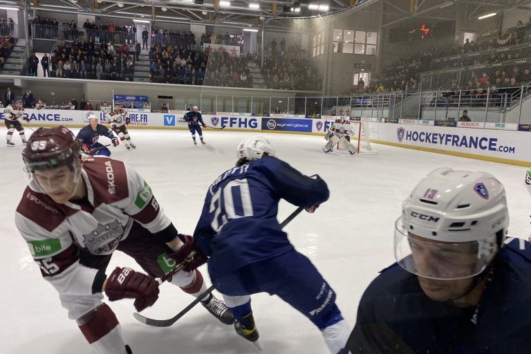 Latvija pret Franciju, hokejazinas.com