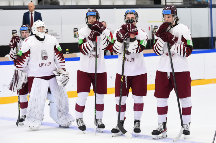 Latvijas U-18 hokeja izlase, hokejazinas.com