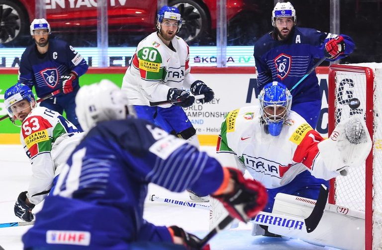 Francijas un Itālijas izlase, hokejazinas.com