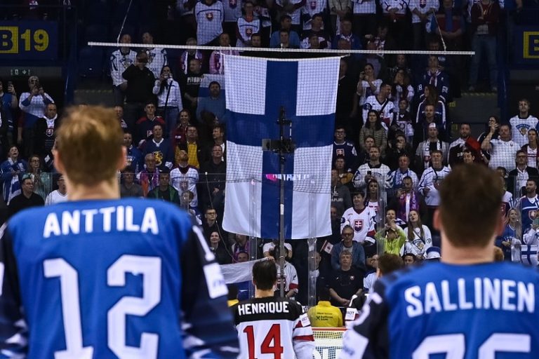 Kanādas un Somijas hokeja izlases, hokejazinas.com