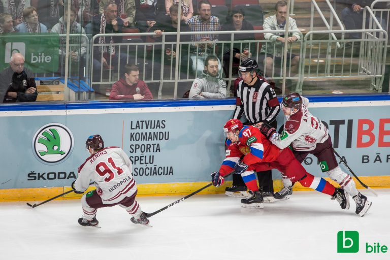 Latvijas un Krievijas hokejisti, Hokejazinas.com