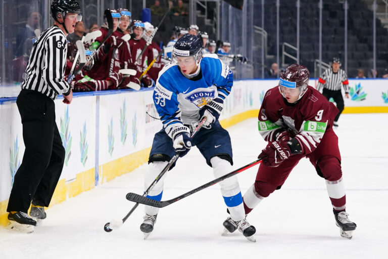 Latvijas U-20 hokeja izlase, hokejazinas.com