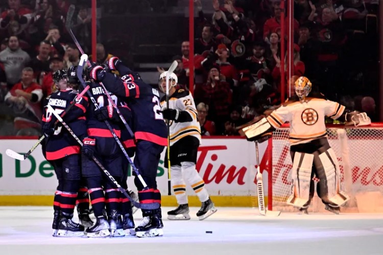 Otavas Senators un Bostonas "Bruins", hokejazinas.com