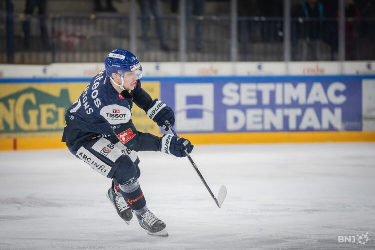 Toms Andersons, Hokejazinas.com