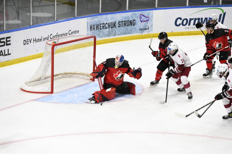 Latvijas U-18 hokeja izlase, hokejazinas.com