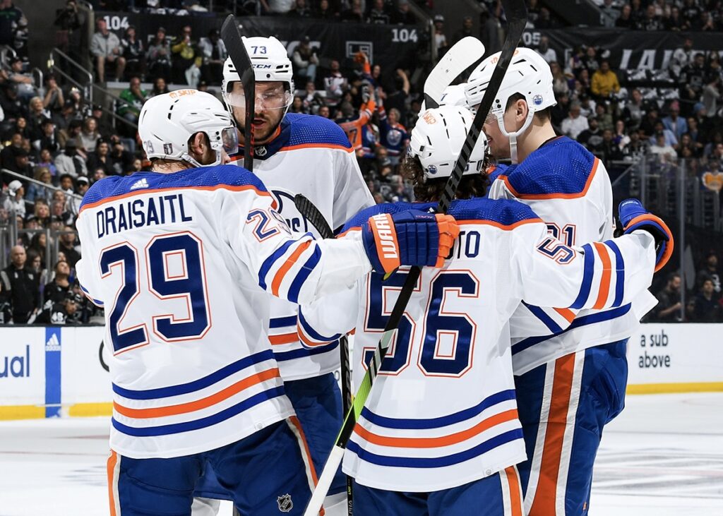 Losandželosas "Kings" un Edmontonas "Oilers", hokejazinas.com