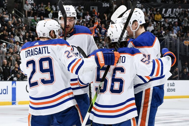 Losandželosas "Kings" un Edmontonas "Oilers", hokejazinas.com