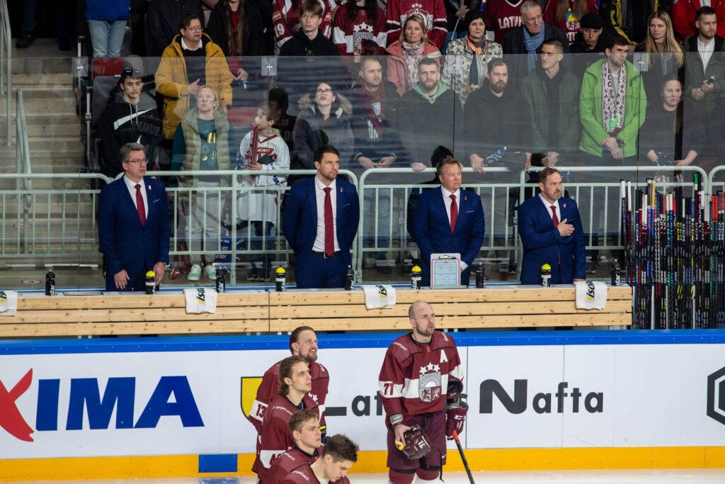 Latvijas izlases treneri, hokejazinas.com