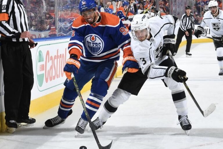 Losandželosas "Kings" un Edmontonas "Oilers", hokejazinas.com