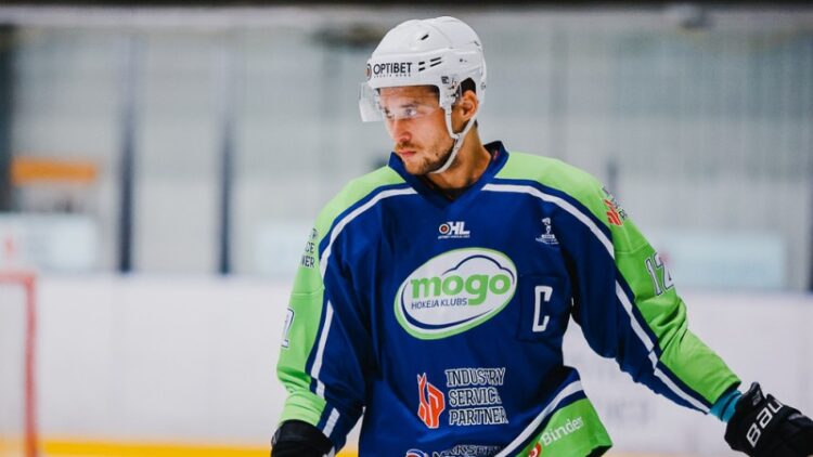 Artūrs Ozoliņš, hokejazinas.com