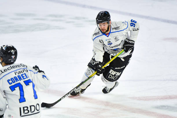 Oļegs Šišļaņņikovs, hokejazinas.com