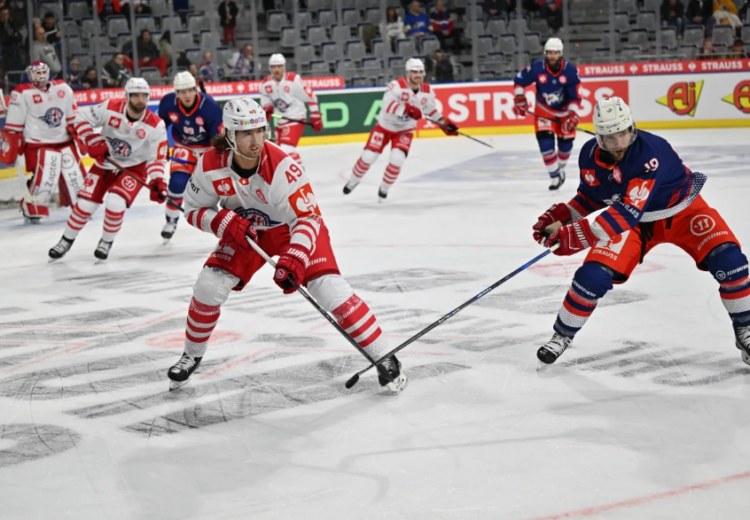 Rapersvīlas "Jona Lakers" pret Manheimas "Adler", hokejazinas.com