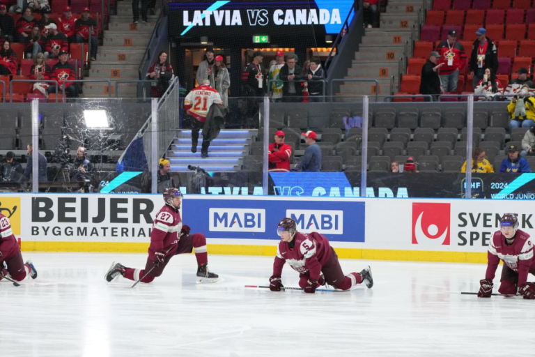 Latvijas U-20 hokejisti, hokejazinas.com