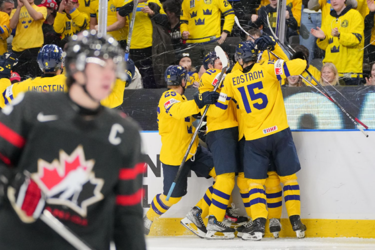 Zviedrijas U-20 hokeja izlase, hokejazinas.com