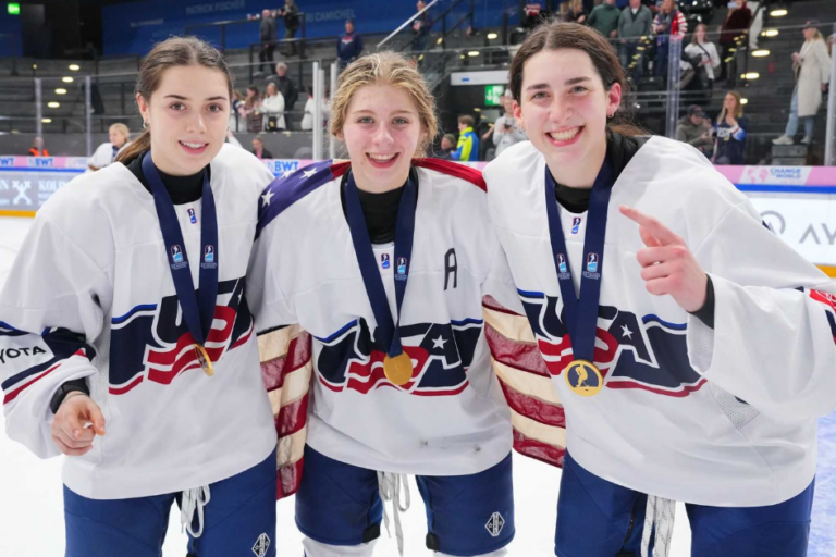 ASV U-18 meiteņu hokeja izlase, hokejazinas.com