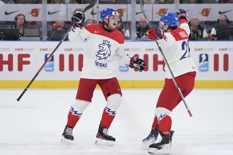 Čehijas U-20 hokeja izlase, hokejazinas.com