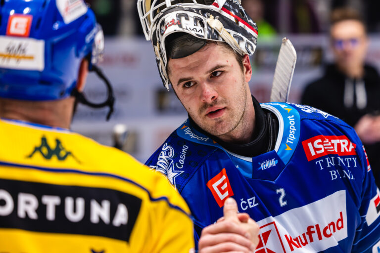 Mareks Mitens, hokejazinas.com