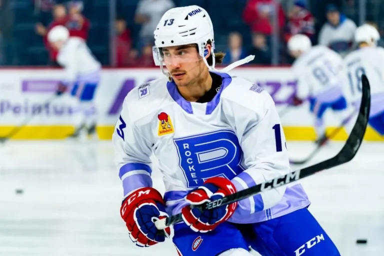 Nikolass Bodīns, hokejazinas.com