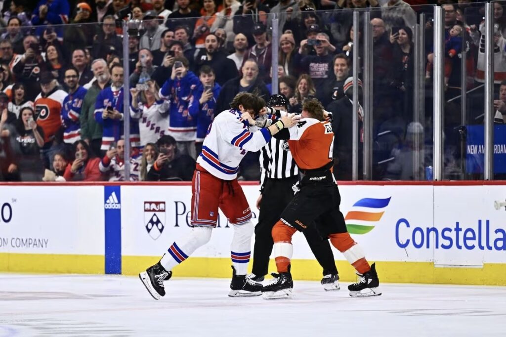 Metjū Rempe un Nikolā Delorjē, Ņujorkas "Rangers" un Filadelfijas "Flyers", hokejazinas.com