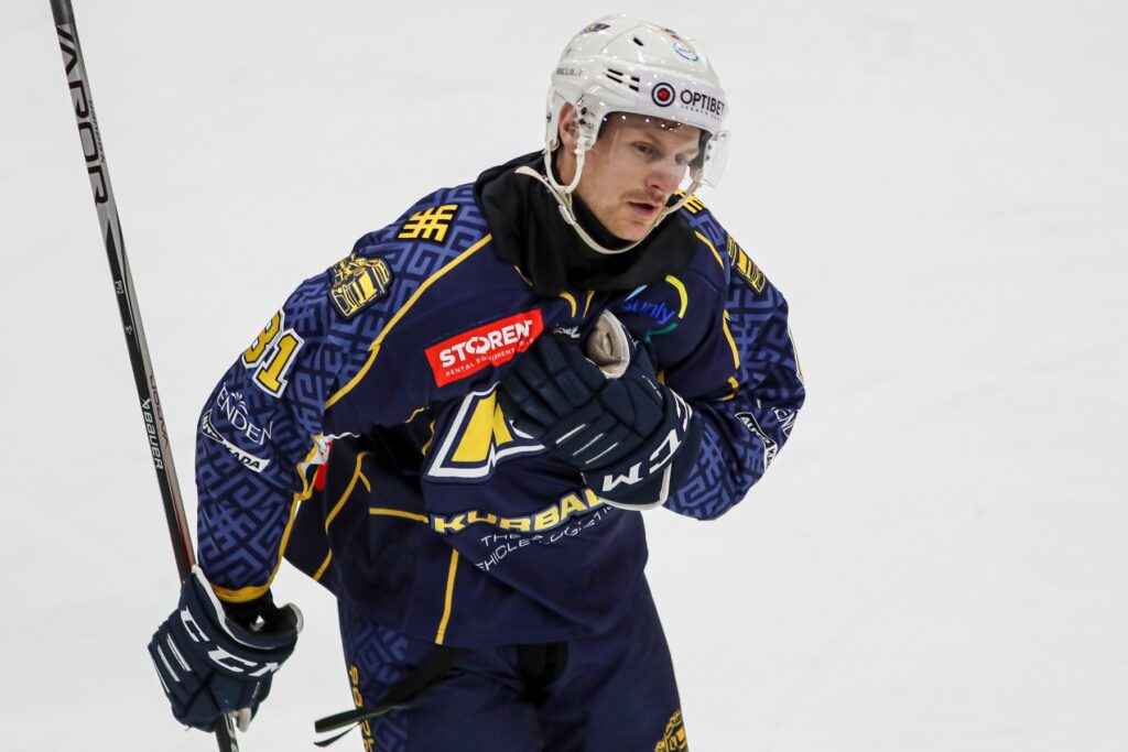 Artūrs Mickevičs, hokejazinas.com