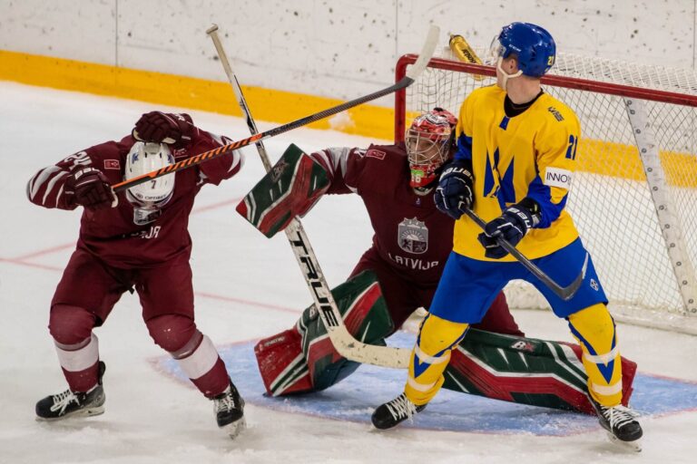 Latvija-Ukraina, hokejazinas.com