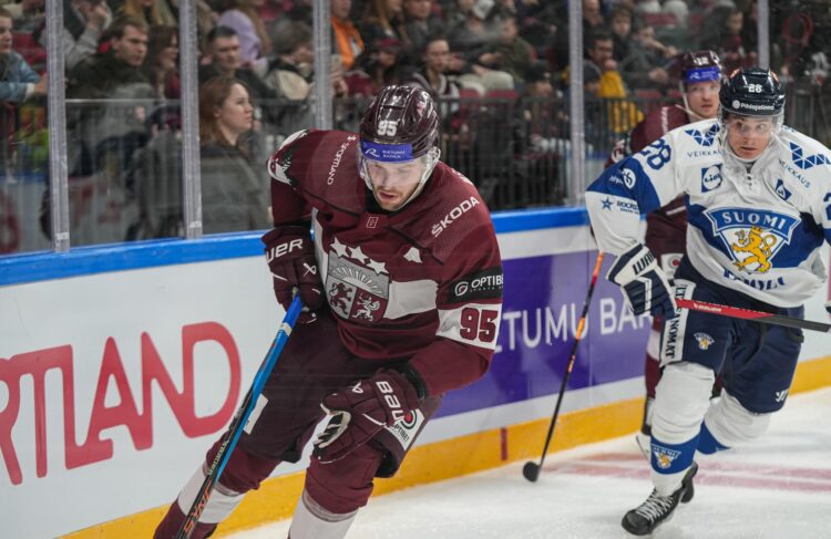 Oskars Batņa, hokejazinas.com