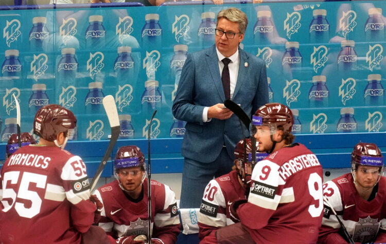 Harijs Vītoliņš, Hokejazinas.com