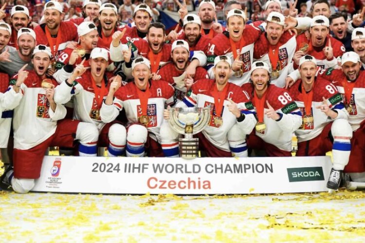 Čehijas hokeja izlase, hokejazinas.com