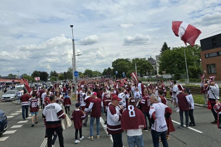 Latvijas fani, hokejazinas.com