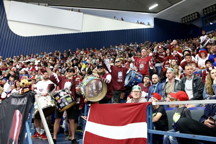 Latvijas fani, hokejazinas.com