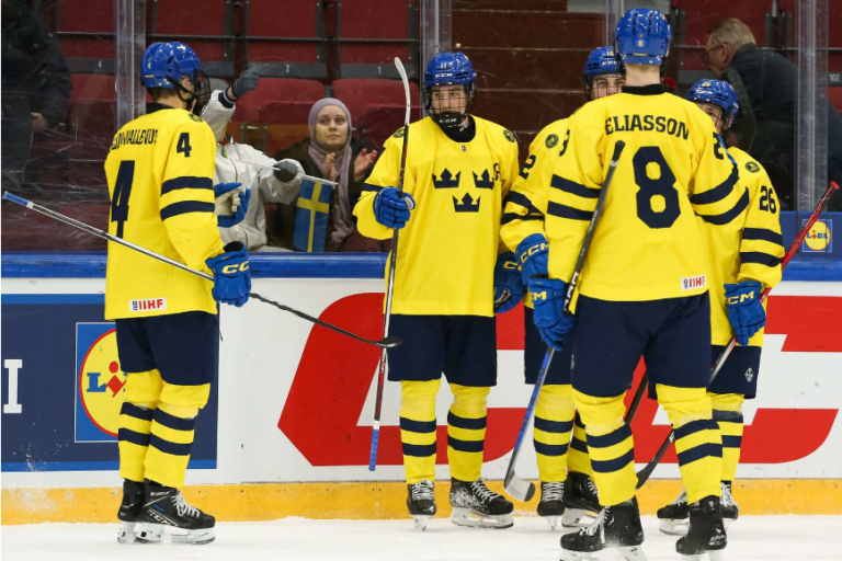 Zviedrijas U-18, hokejazinas.com