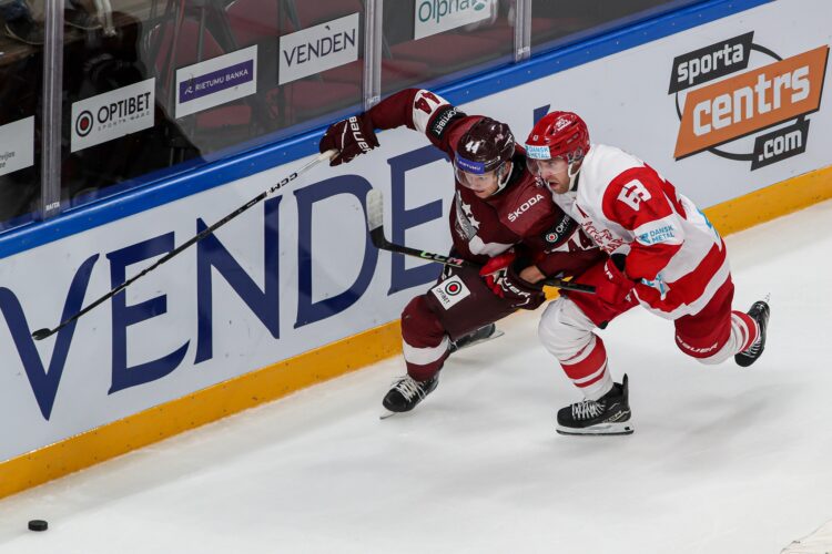 Bogdans Hodass, hokejazinas.com