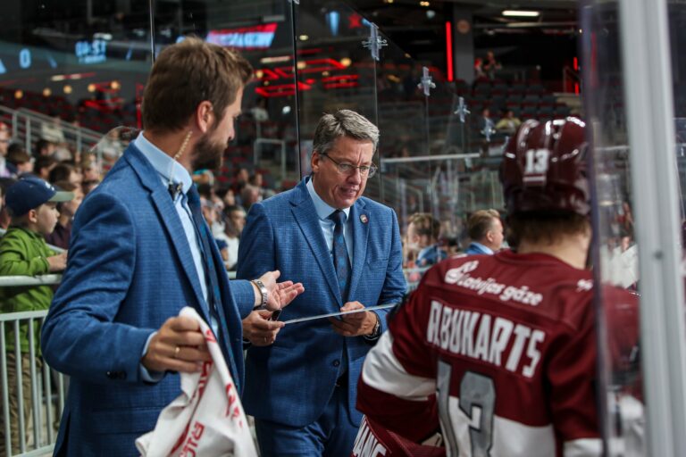 Harijs Vītoliņš, Hokejazinas.com