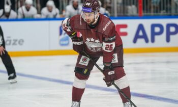 Uvis Balinskis, hokejazinas.com