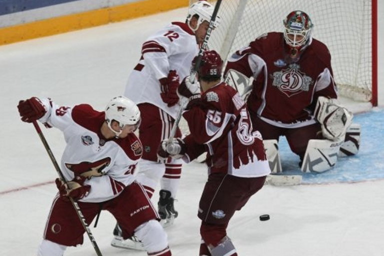 Dinamo-Coyotes, hokejazinas.com