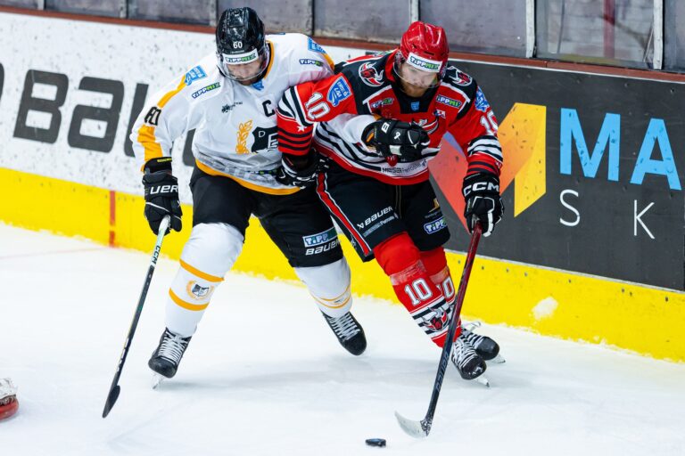 Ēriks Žohovs, Hokejazinas.com