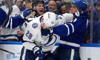 Zemgus Girgensons, hokejazinas.com