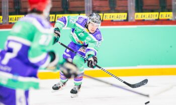Niks Feņenko, hokejazinas.com