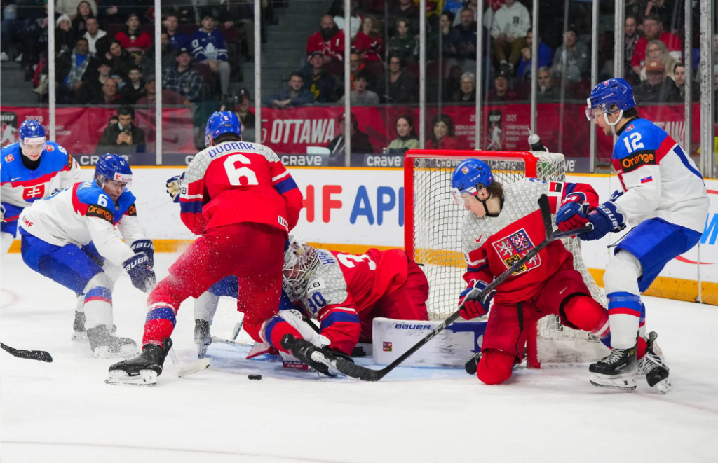 Čehijas U-20 izlase pret Slovākijas U-20 izlasi, hokejazinas.com