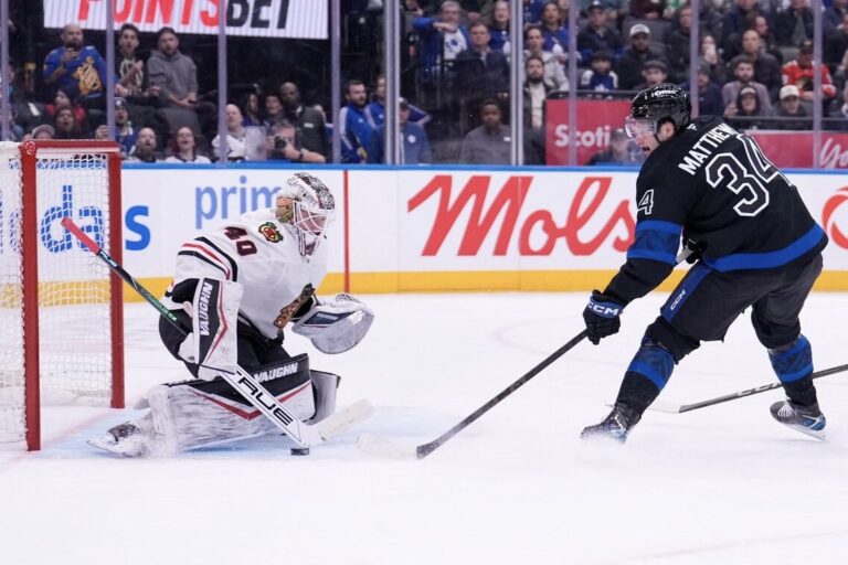 Ostons Metjūzs un Arvids Soderbloms, Toronto "Maple Leafs" un Čikāgas "Blackhawks", hokejazinas.com