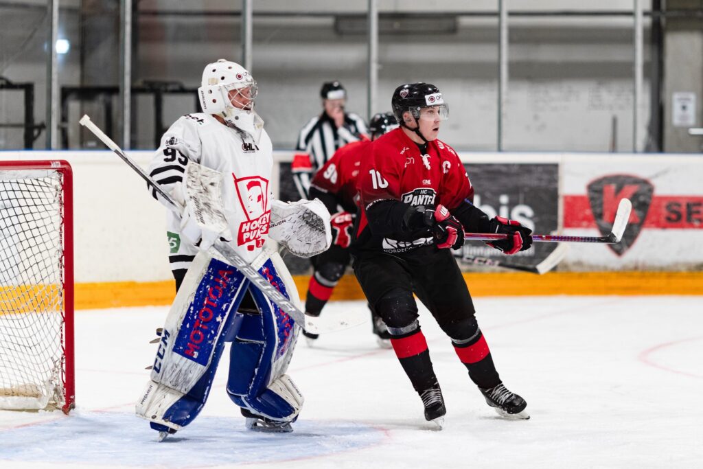 Tallinas Panter un Viļņas Hockey Punks, Hokejazinas.com