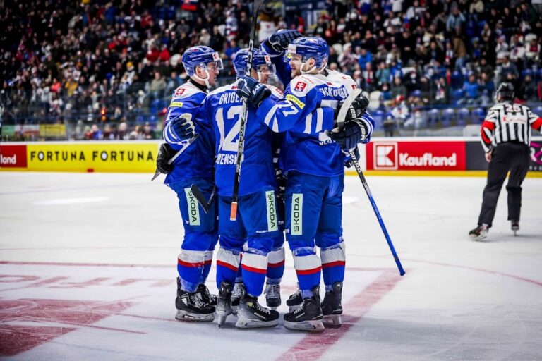 Slovākijas hokeja izlase, Hokejazinas.com