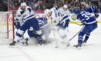 Zemgus Girgensons, hokejazinas.com