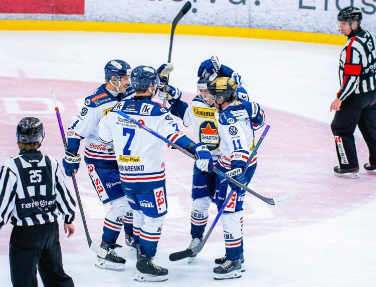 Maksims Ponomarenko, hokejazinas.com