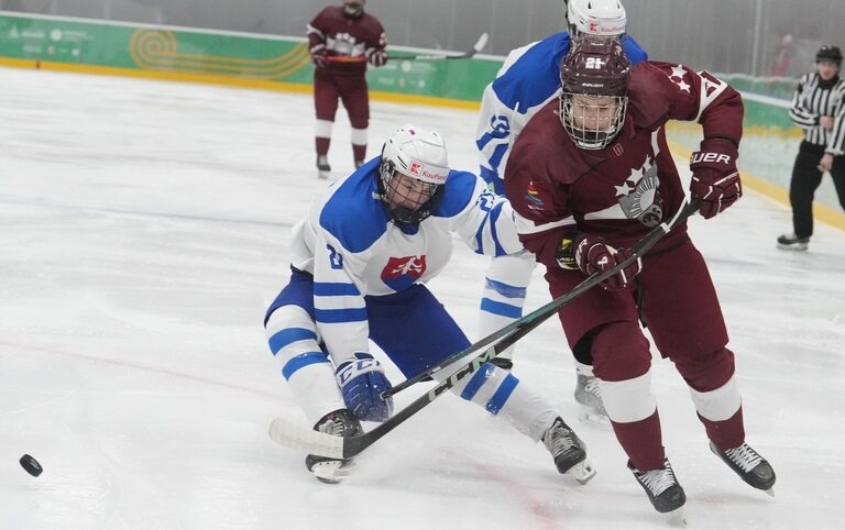 Latvijas U-17 hokeja izlase, Hokejazinas.com